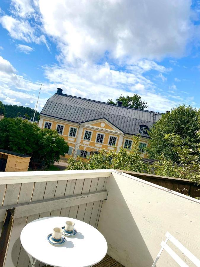 Piispan Majatalo, Pieni Erillistalo Porvoo Exterior foto